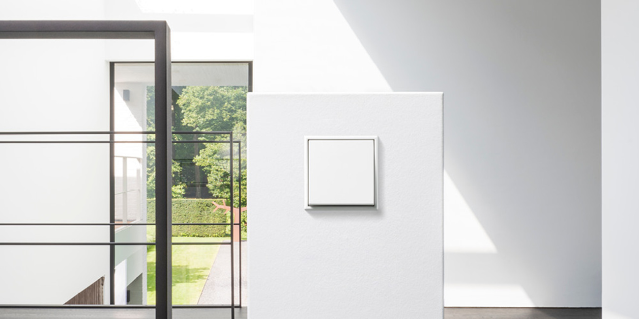 JUNG Schalterprogramme bei Elektro Schaefer GmbH in Bingen